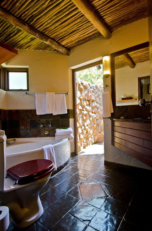 Tau Game Lodge Madikwe Game Reserve Dış mekan fotoğraf