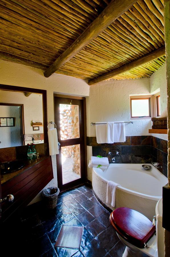 Tau Game Lodge Madikwe Game Reserve Dış mekan fotoğraf