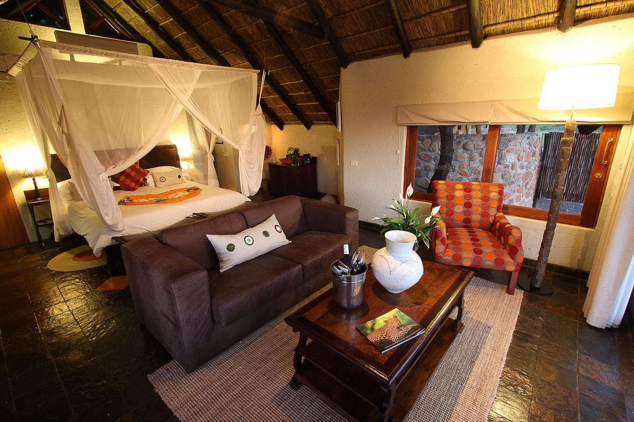 Tau Game Lodge Madikwe Game Reserve Dış mekan fotoğraf