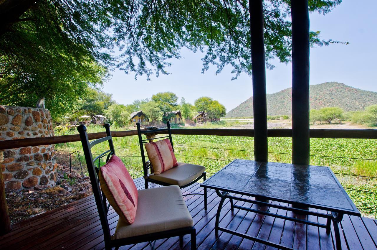 Tau Game Lodge Madikwe Game Reserve Dış mekan fotoğraf