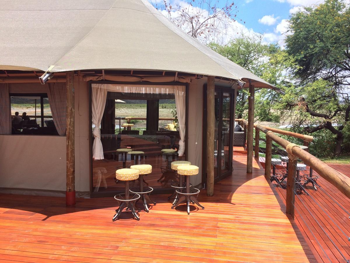 Tau Game Lodge Madikwe Game Reserve Dış mekan fotoğraf