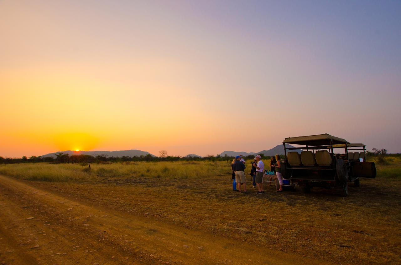 Tau Game Lodge Madikwe Game Reserve Dış mekan fotoğraf