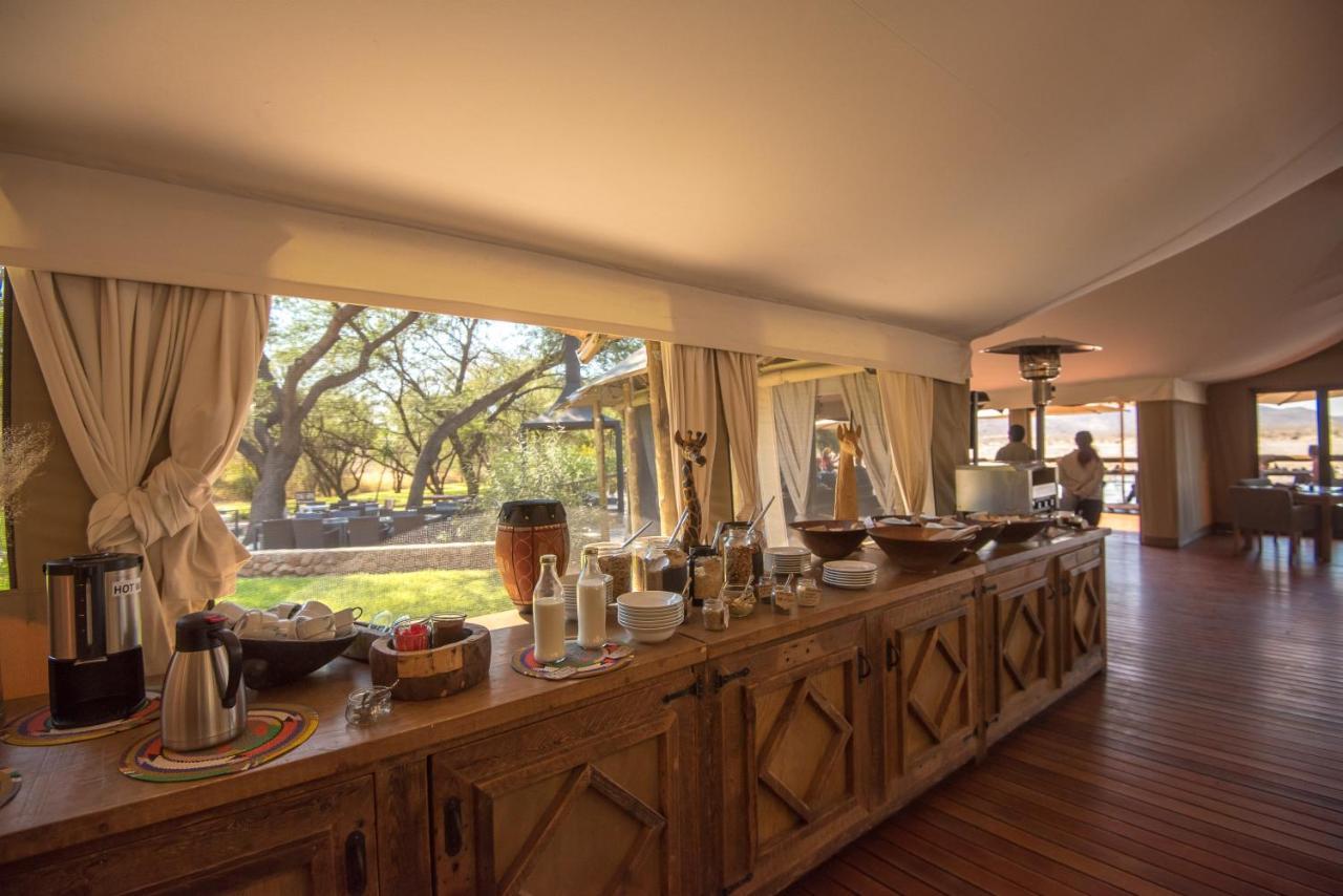 Tau Game Lodge Madikwe Game Reserve Dış mekan fotoğraf